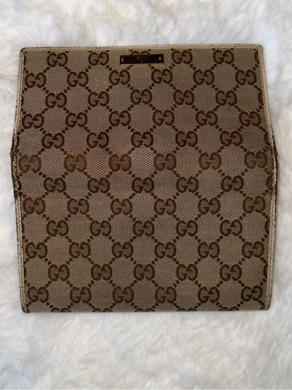 Gucci Brown GG Supreme Flap Wallet with Metal Plaque - Picture 4 of 14